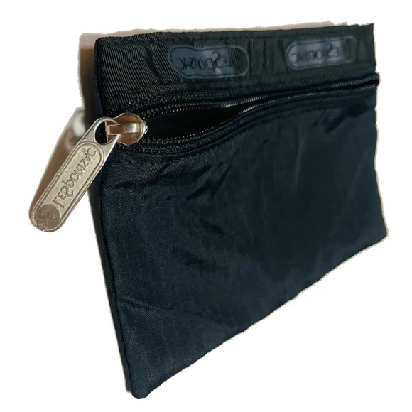 LeSportsac black mesh zip phone/wallet pouch cosmetic bag 4.5 by 7in - Picture 9 of 14